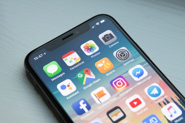 Mobilapp för E-handel - Intuitiv produktdesign och användarupplevelse